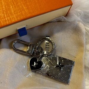 Luxury Fashion Silver Bag Charm/Key Holder with Iconic Charms